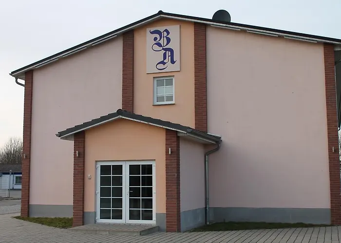 Schwerin-haus Schreiber 3*